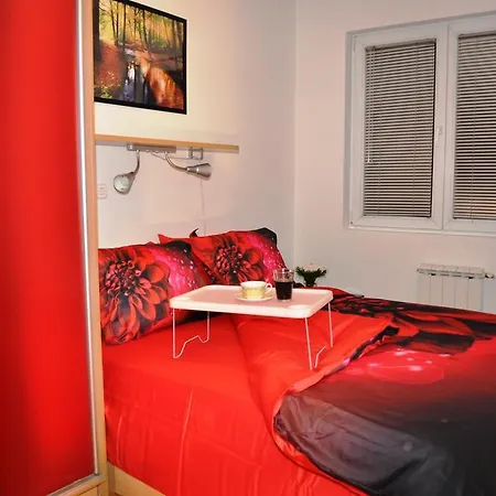 Apartament Alexandar's Place